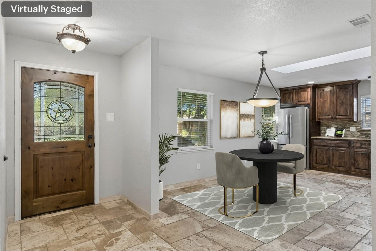 921 Harvest Glen Dr - Photo 3 of 32