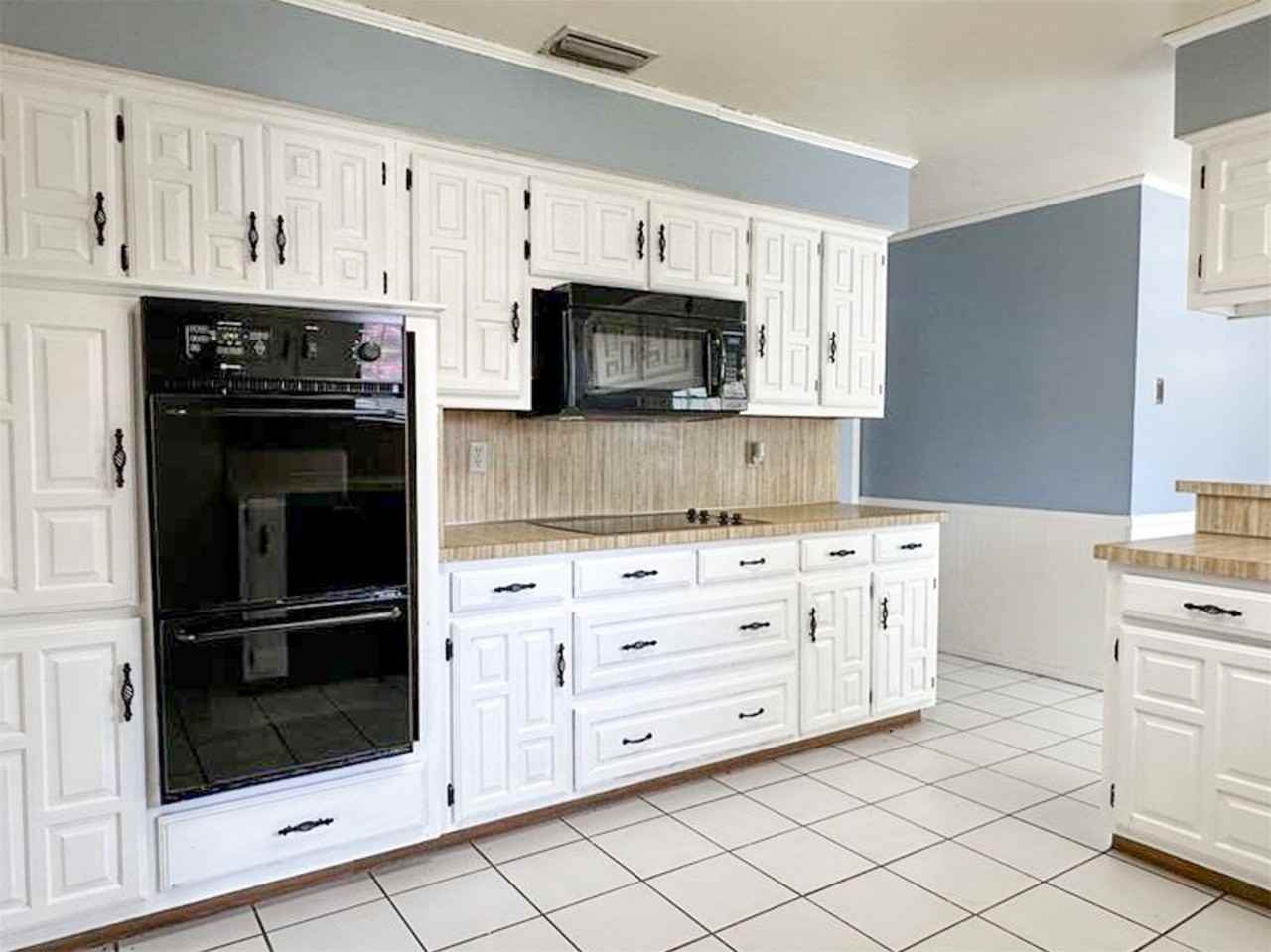 407 Shoretrail Dr - Photo 6 of 17