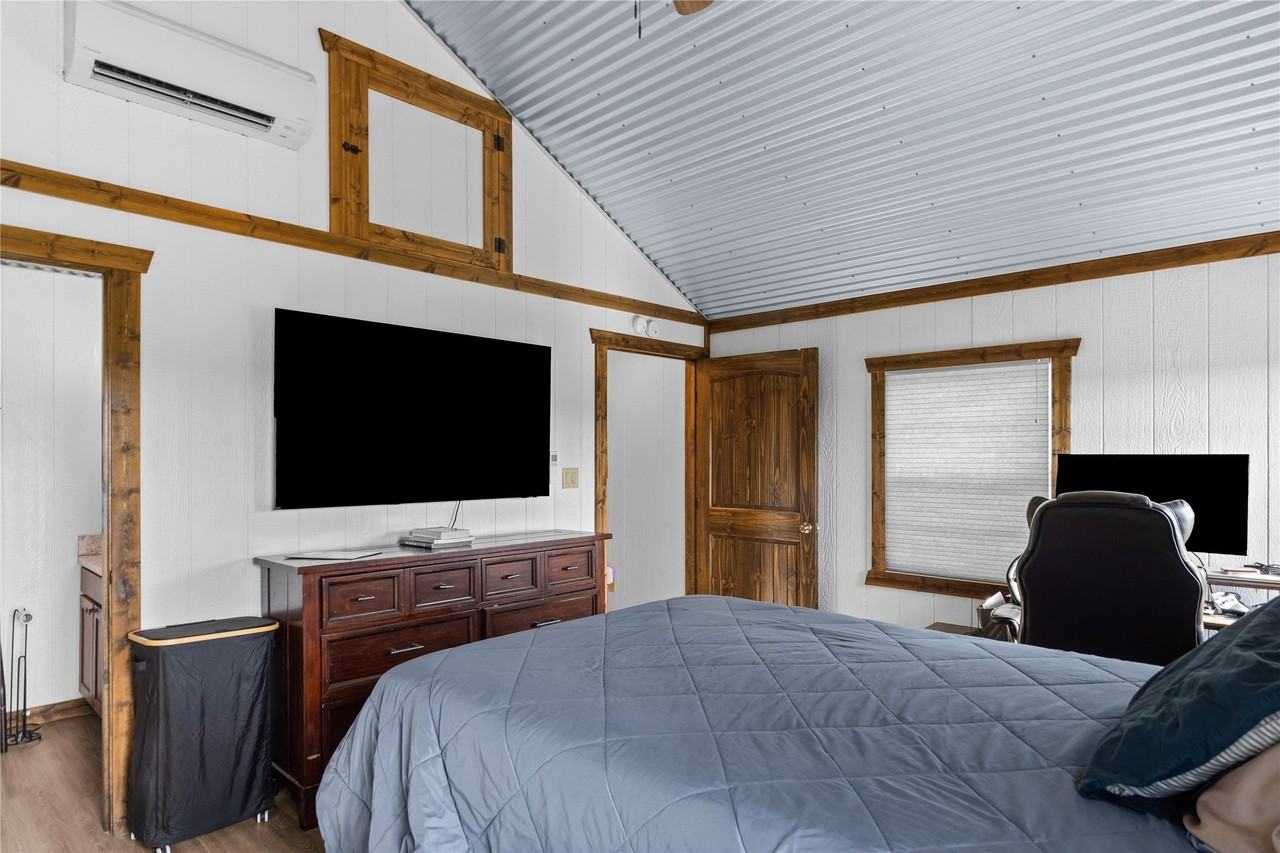 1001 County Road 1350 - Photo 7 of 28