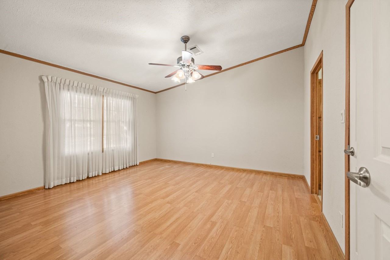 4103 Tolar Hwy - Photo 7 of 17