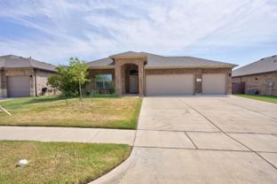 1203 Larkspur Ln - Photo 1 of 1