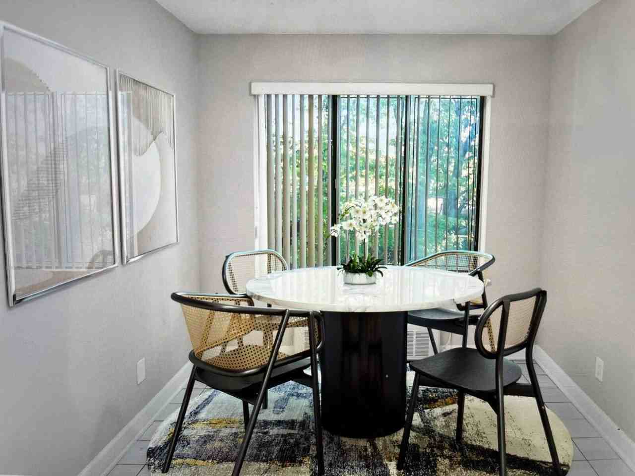 145 Wellington Ct #2E - Photo 7 of 17