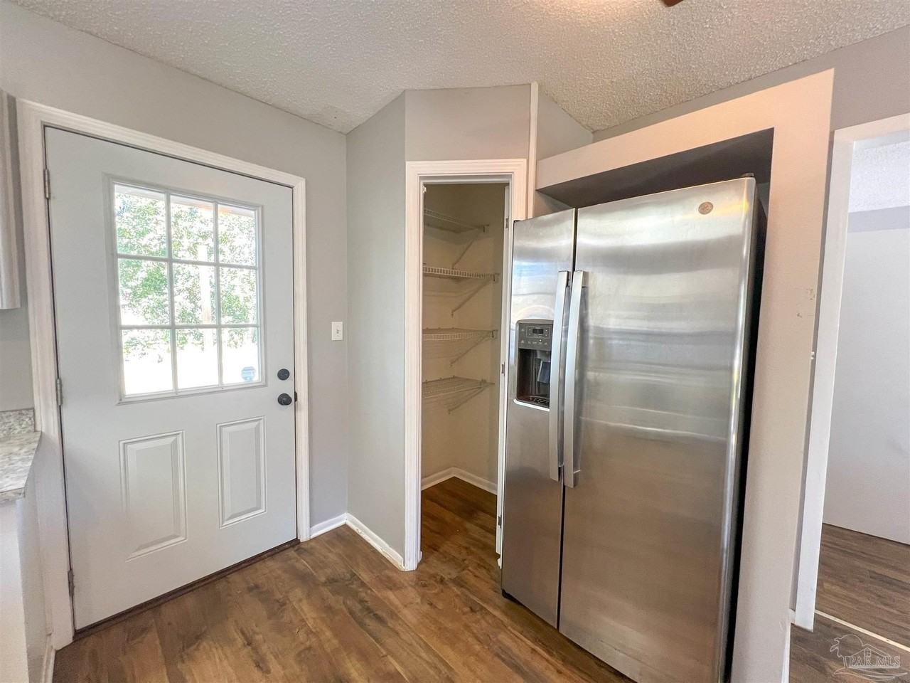 5430 Jenny Cir - Photo 7 of 25