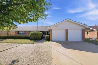 723 W Dormard Ave - Photo 1 of 1