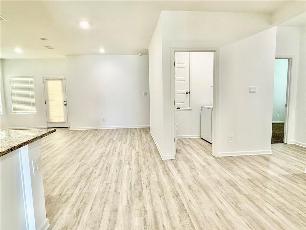 42429 Landing View Rd - Photo 5 of 41
