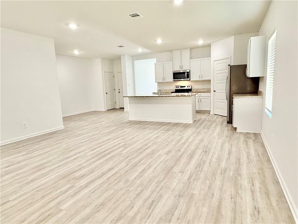 42429 Landing View Rd - Photo 6 of 41