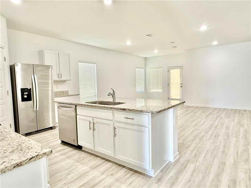42429 Landing View Rd - Photo 7 of 41