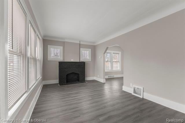 16508 Turner St - Photo 2 of 27
