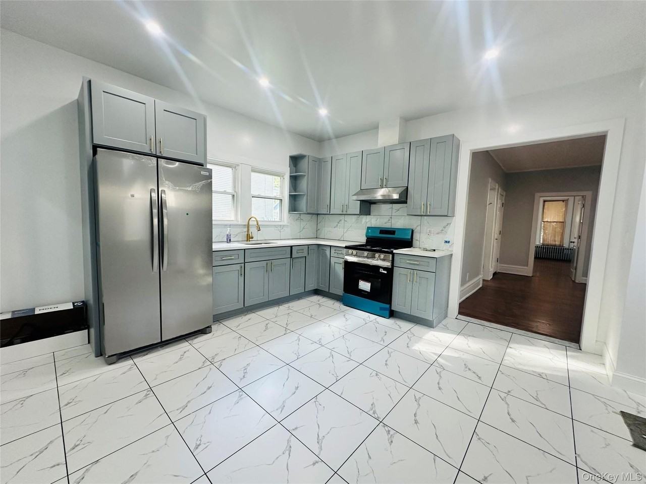 26 Marshall St Unit 1 - Photo 4 of 14
