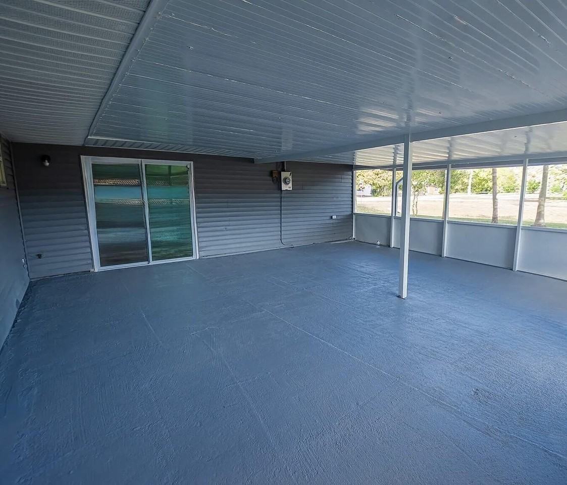 2312 N 42nd St - Photo 5 of 5