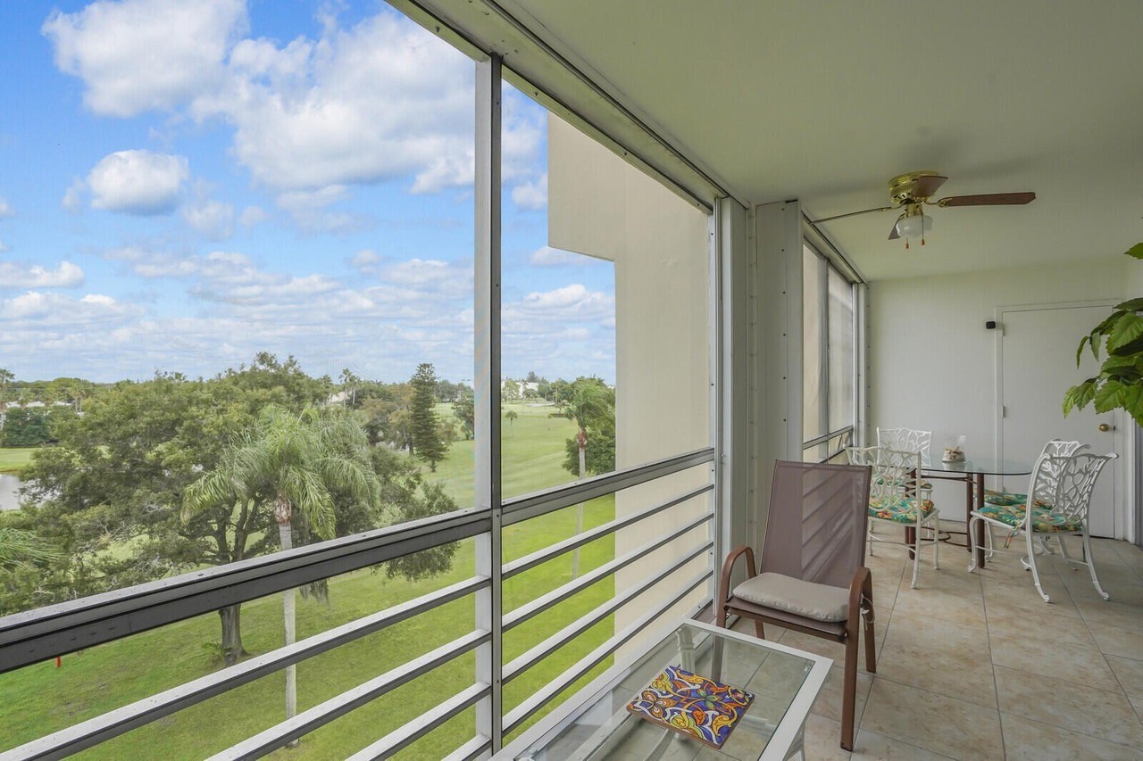 3959 Via Poinciana #503 - Photo 3 of 29