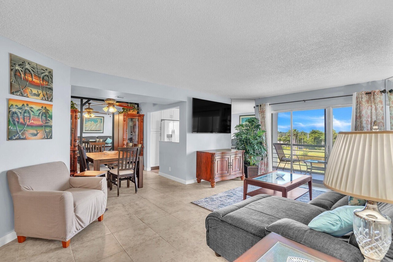 3959 Via Poinciana #503 - Photo 7 of 29