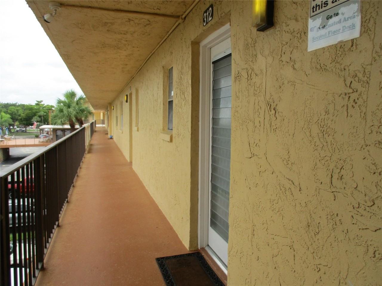 9273 Sw 8th St #312 - Photo 6 of 41