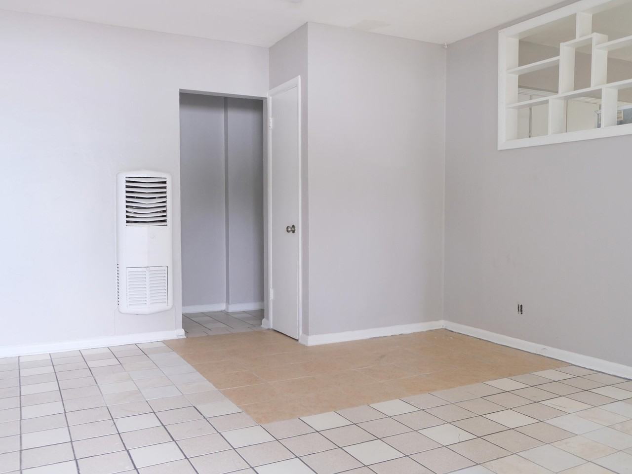 1215 7th Ave N #1217 - Photo 3 of 11