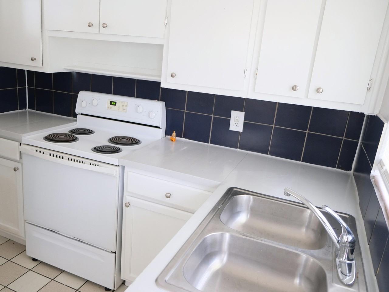 1215 7th Ave N #1217 - Photo 7 of 11