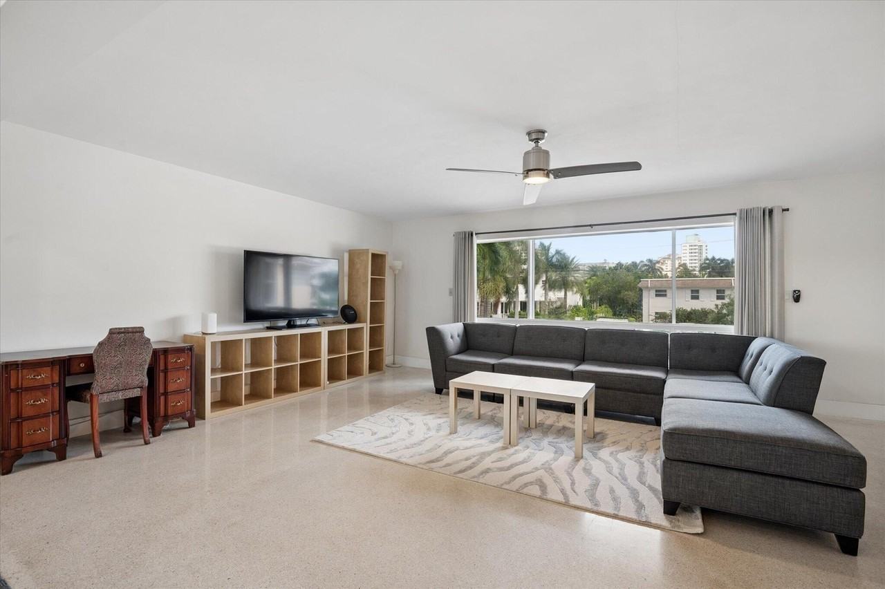 609 Bayshore Dr #6 - Photo 5 of 21