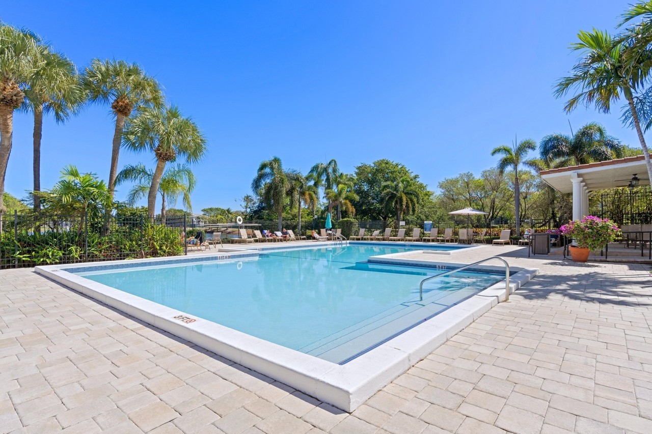 820 Lavers Cir #G211 - Photo 6 of 12