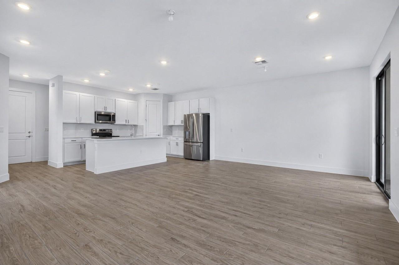 1204 National St - Photo 6 of 50