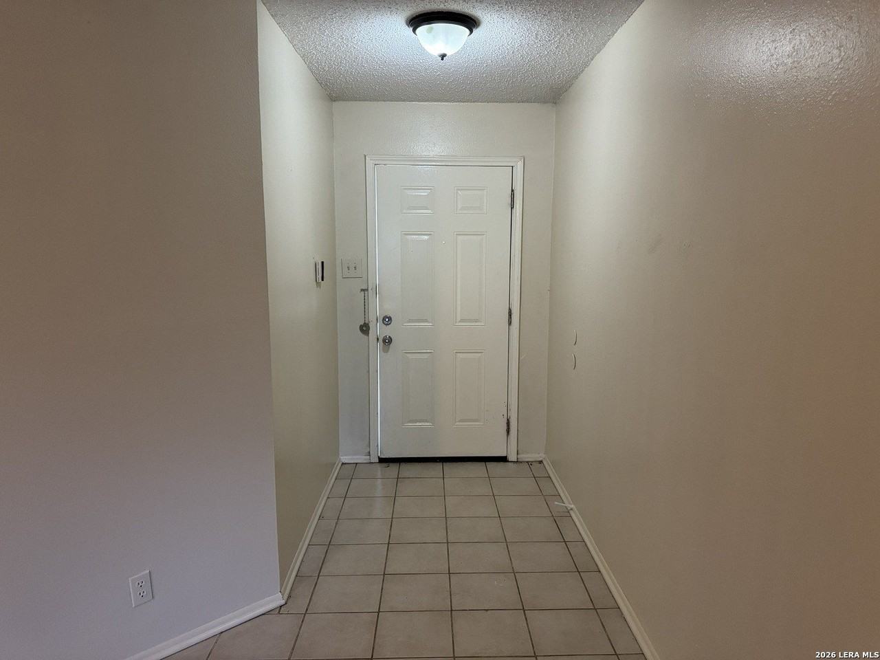 8251 Sunshine Trail Dr - Photo 3 of 21