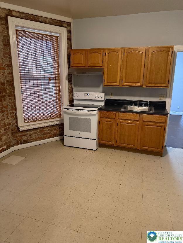 917 W Hamilton St ##2b - Photo 2 of 6