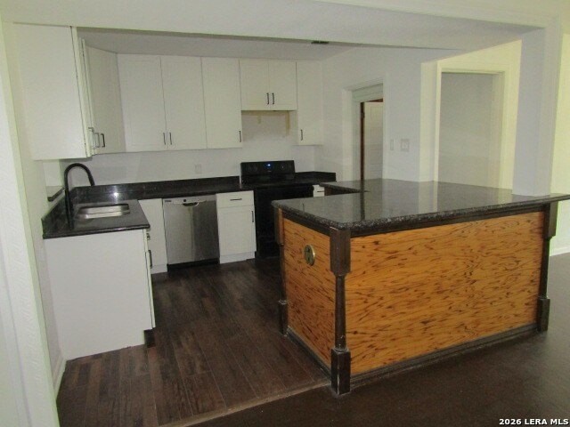 403 Pilgrim Dr - Photo 6 of 21