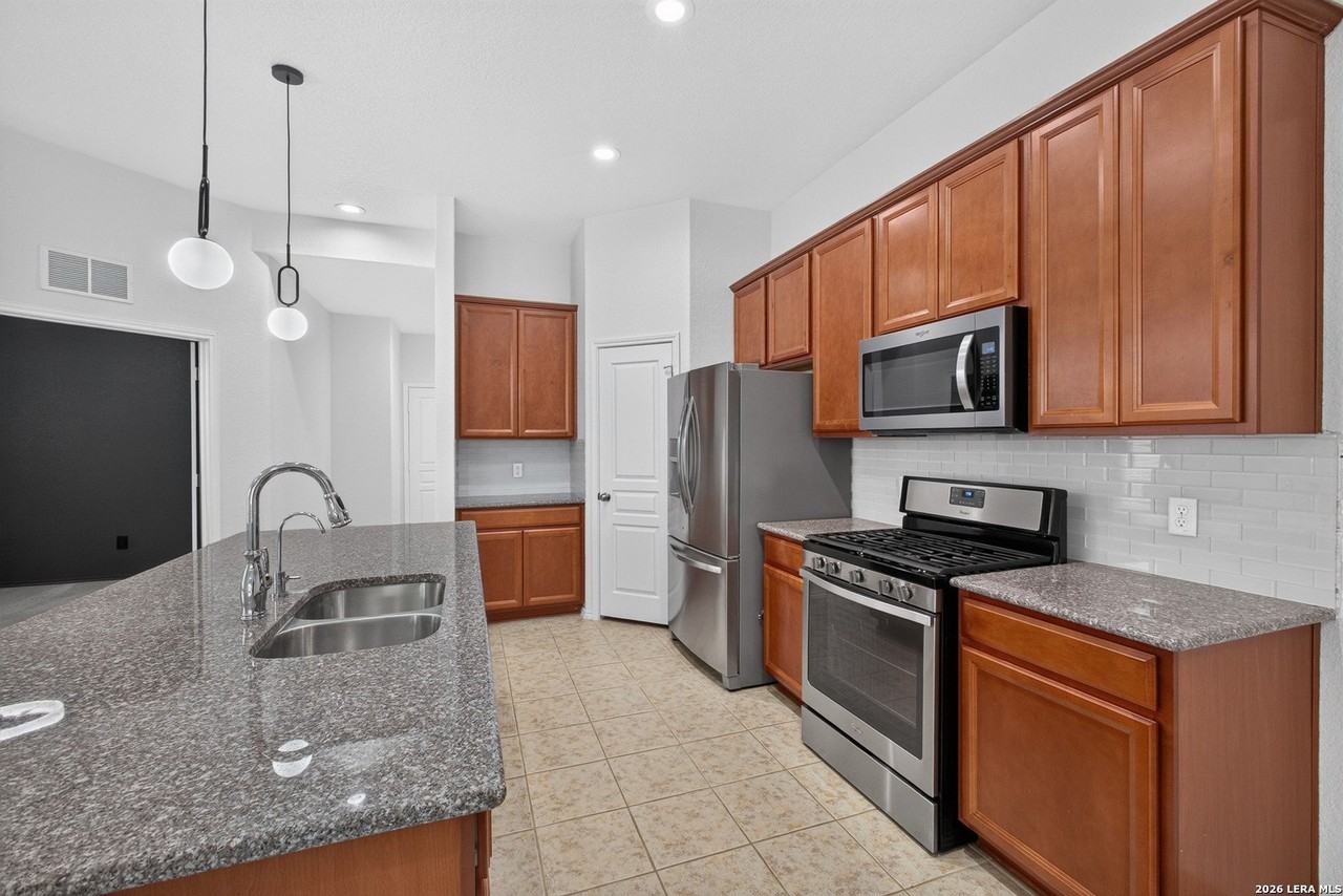 7727 Paraiso Crst - Photo 6 of 24
