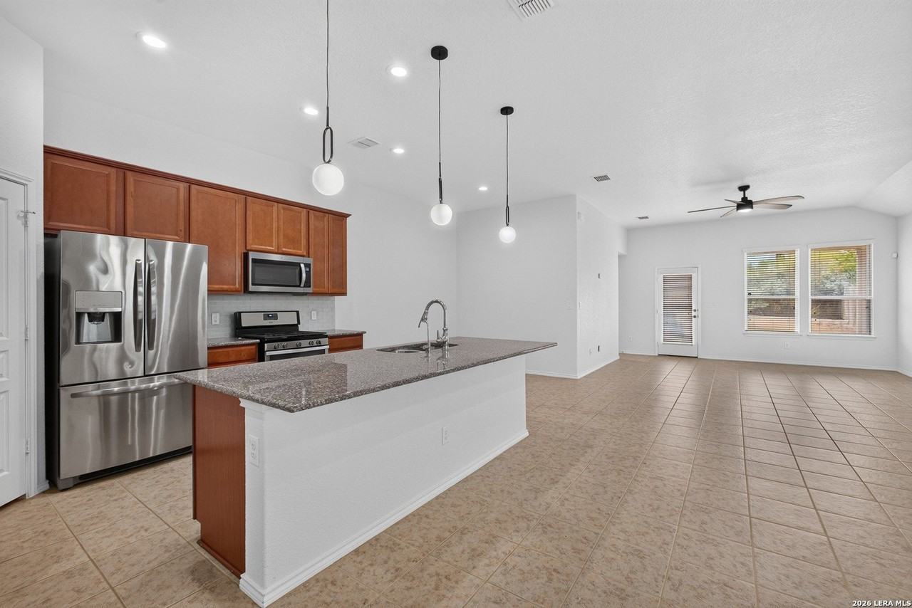 7727 Paraiso Crst - Photo 7 of 24