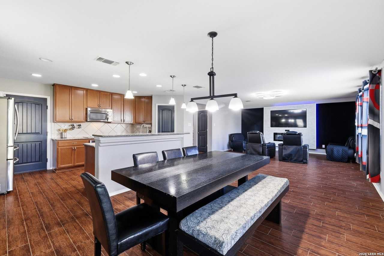3970 Legend Pond - Photo 5 of 16