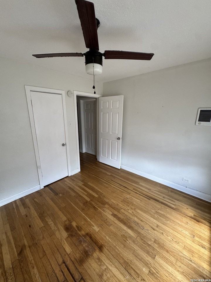 251 Claremont Ave - Photo 5 of 15