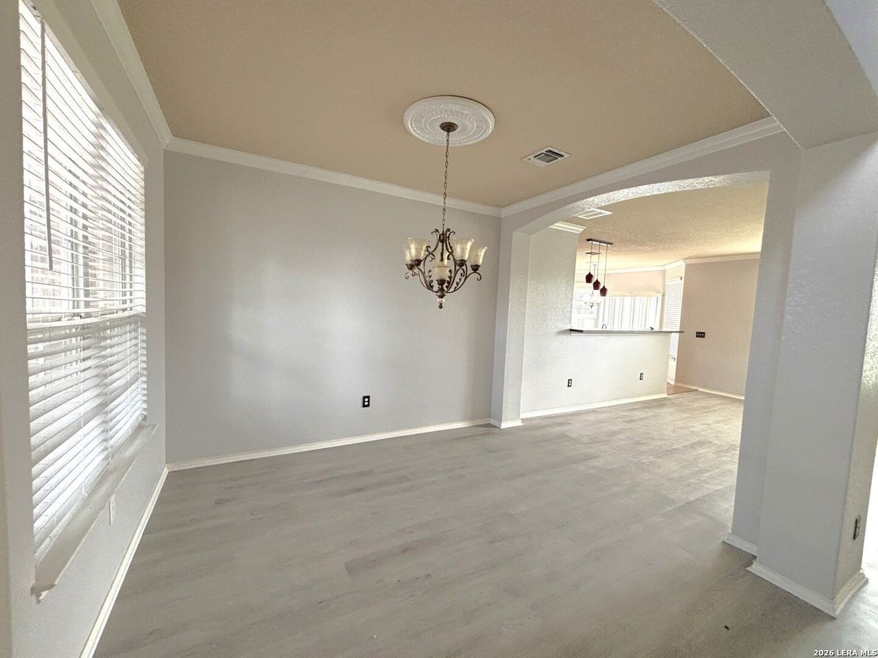 10962 Geneva Vale - Photo 2 of 22