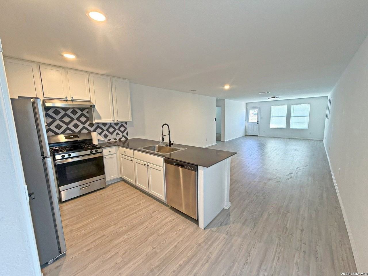 13923 Wool Park - Photo 6 of 23