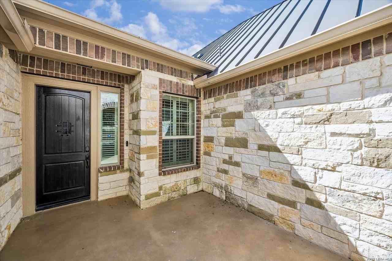 3614 Belle Strait - Photo 3 of 20