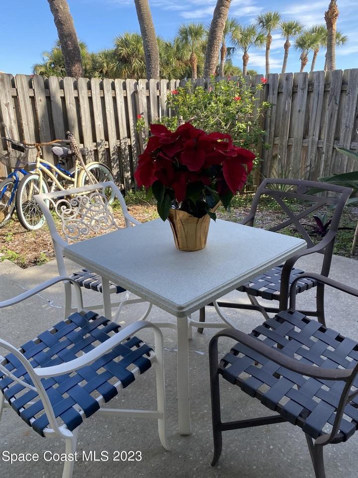 3201 Sea Shore Way - Photo 6 of 45