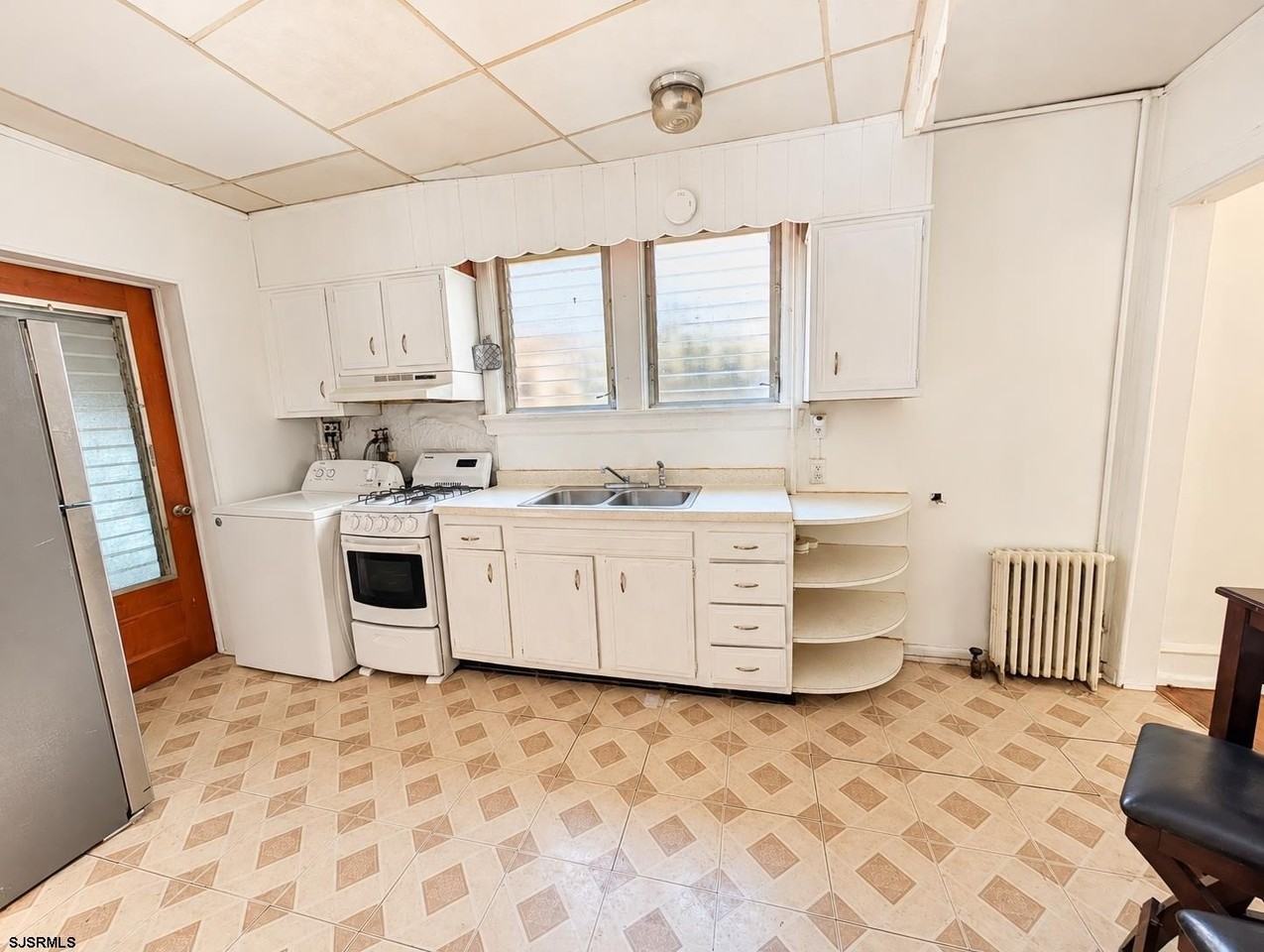 3 N Newport Ave #1 - Photo 7 of 15