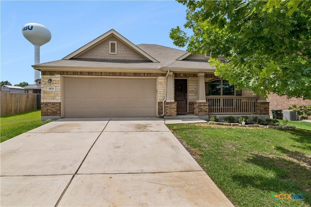 1820 Strawcove - Photo 3 of 25