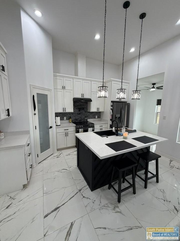 32866 Nayeli St - Photo 5 of 14