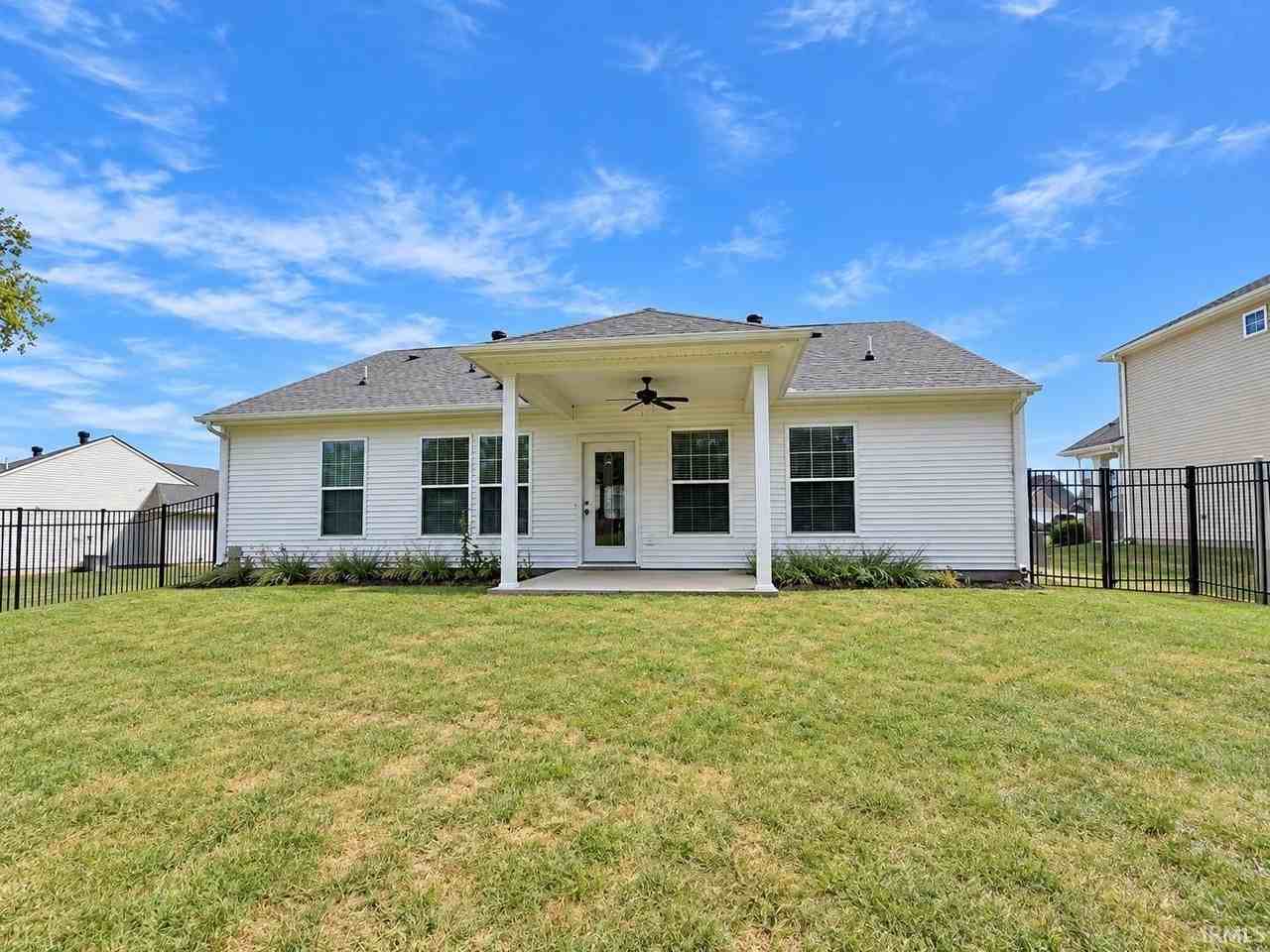 2308 Antilles Dr - Photo 2 of 2