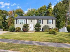 76 Verdant Dr - Photo 1 of 1