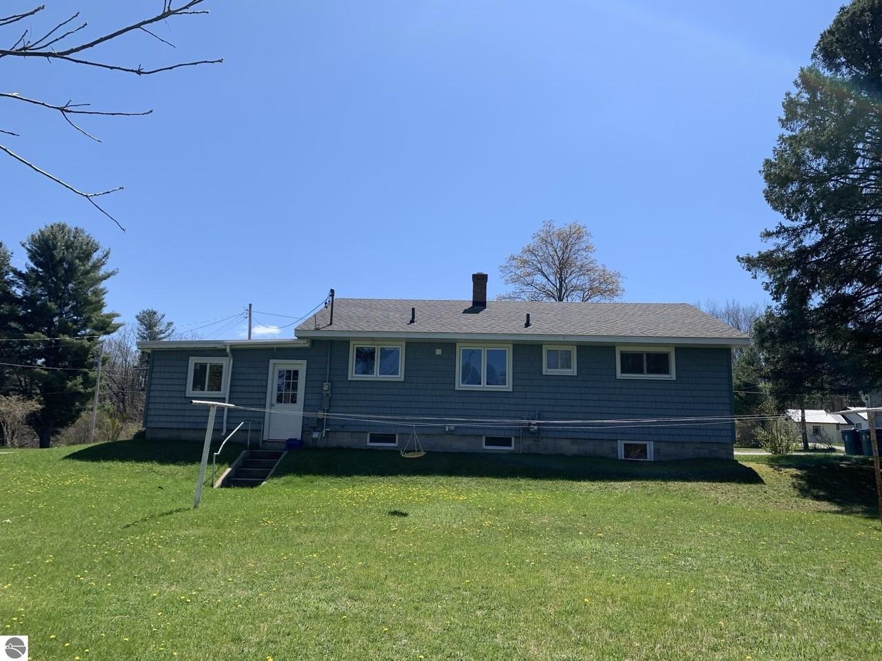 10341 E Grandview Rd - Photo 3 of 15