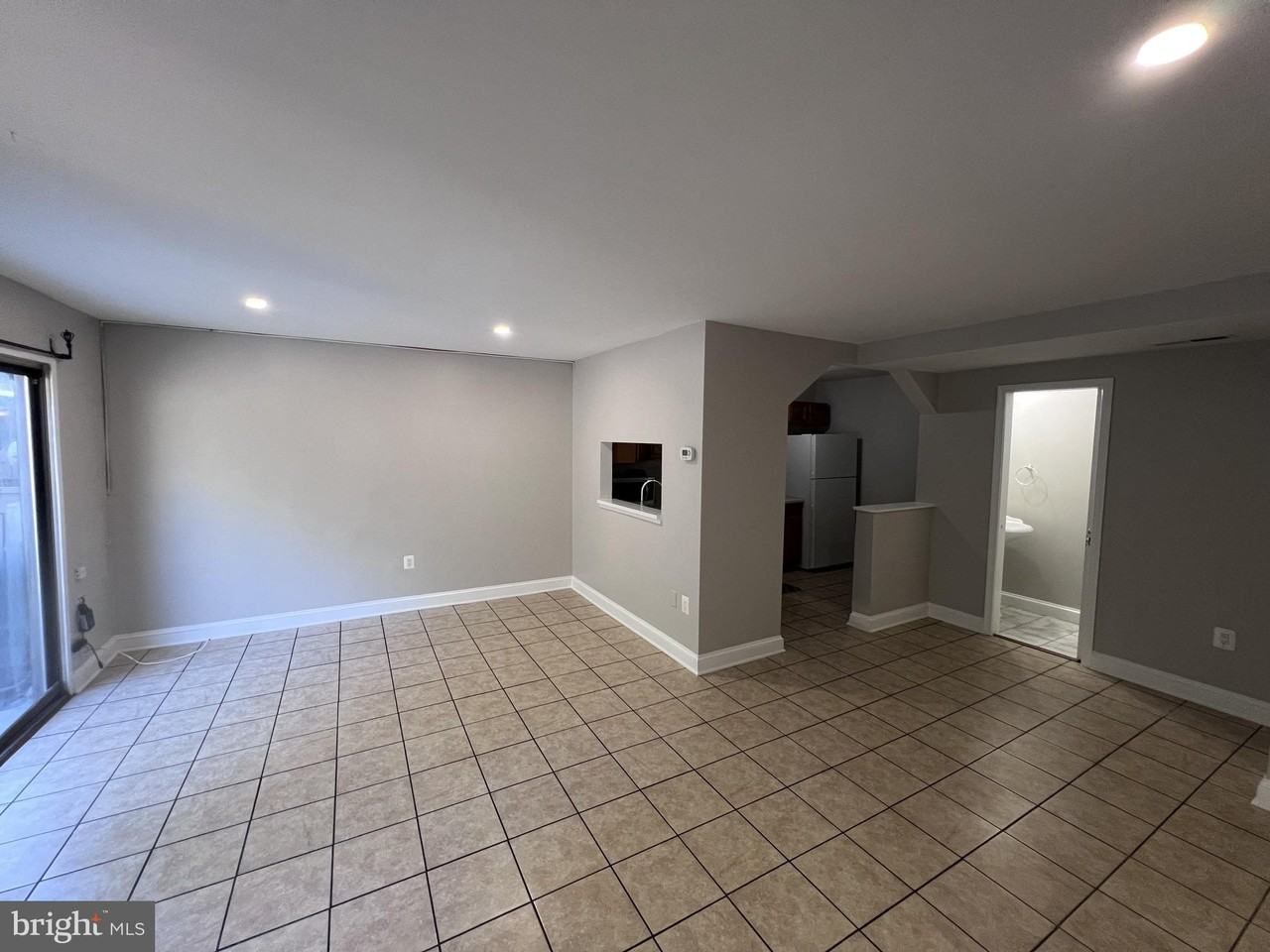 9927 Forest View Pl - Photo 7 of 49