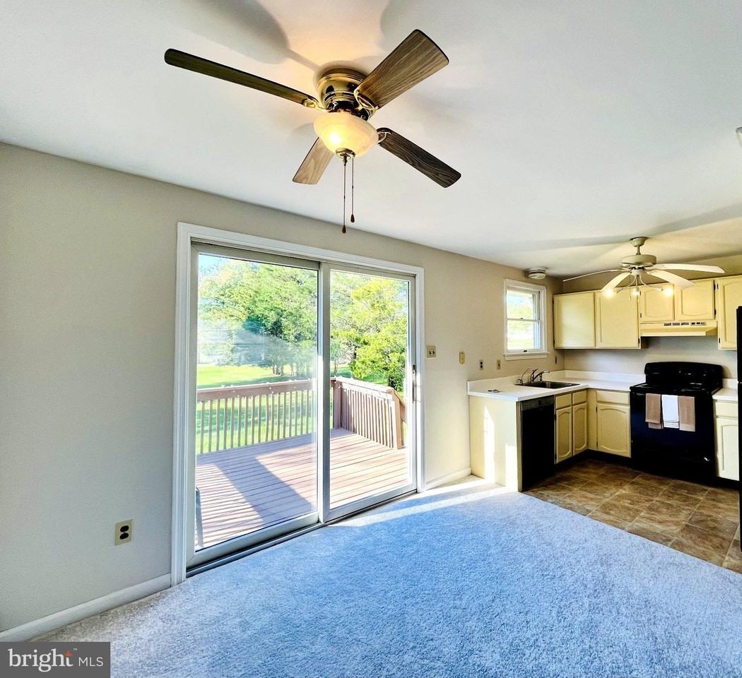 2509 Rhoads Rd - Photo 2 of 16