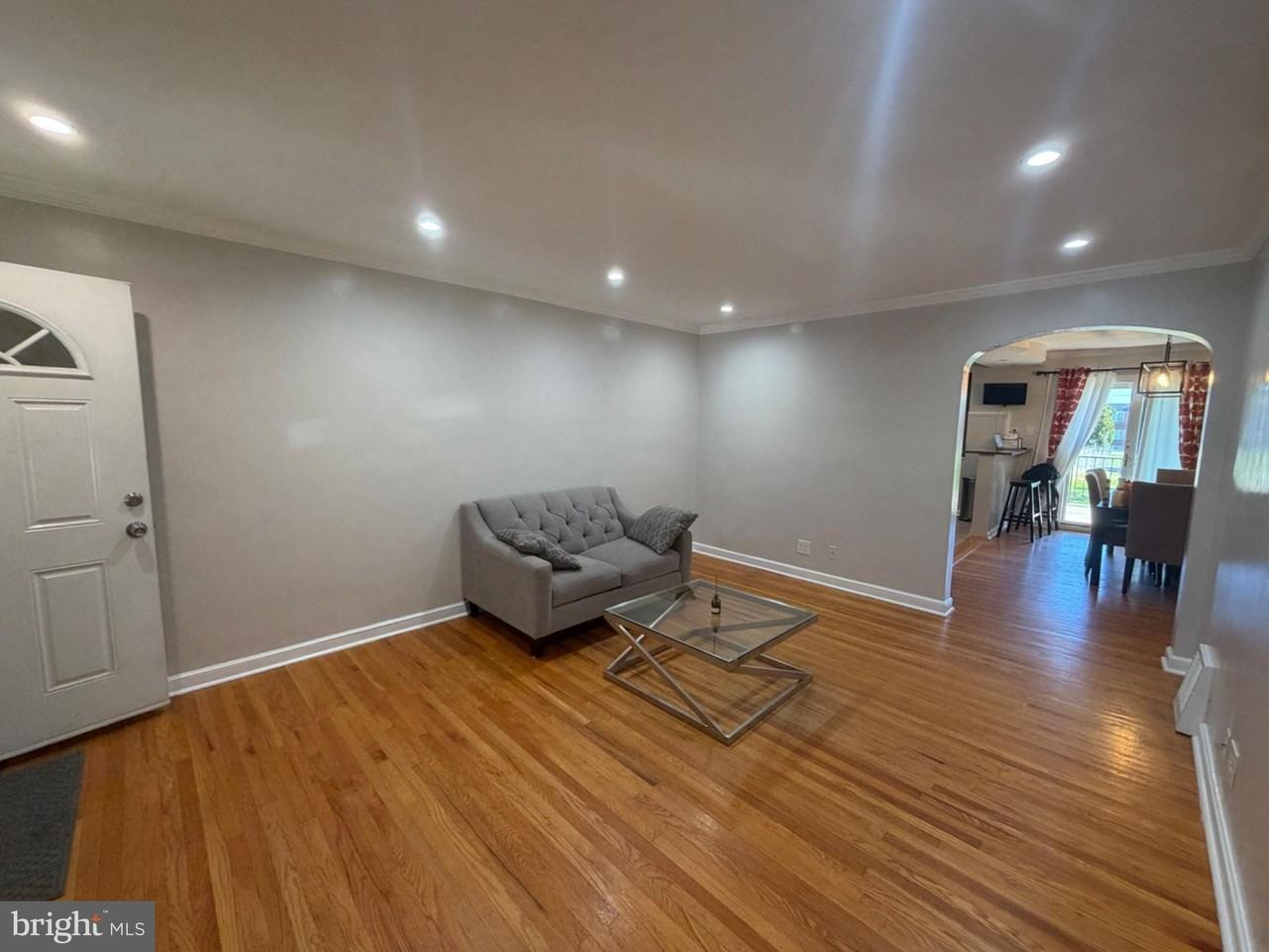 1635 Meribrook Rd - Photo 3 of 30