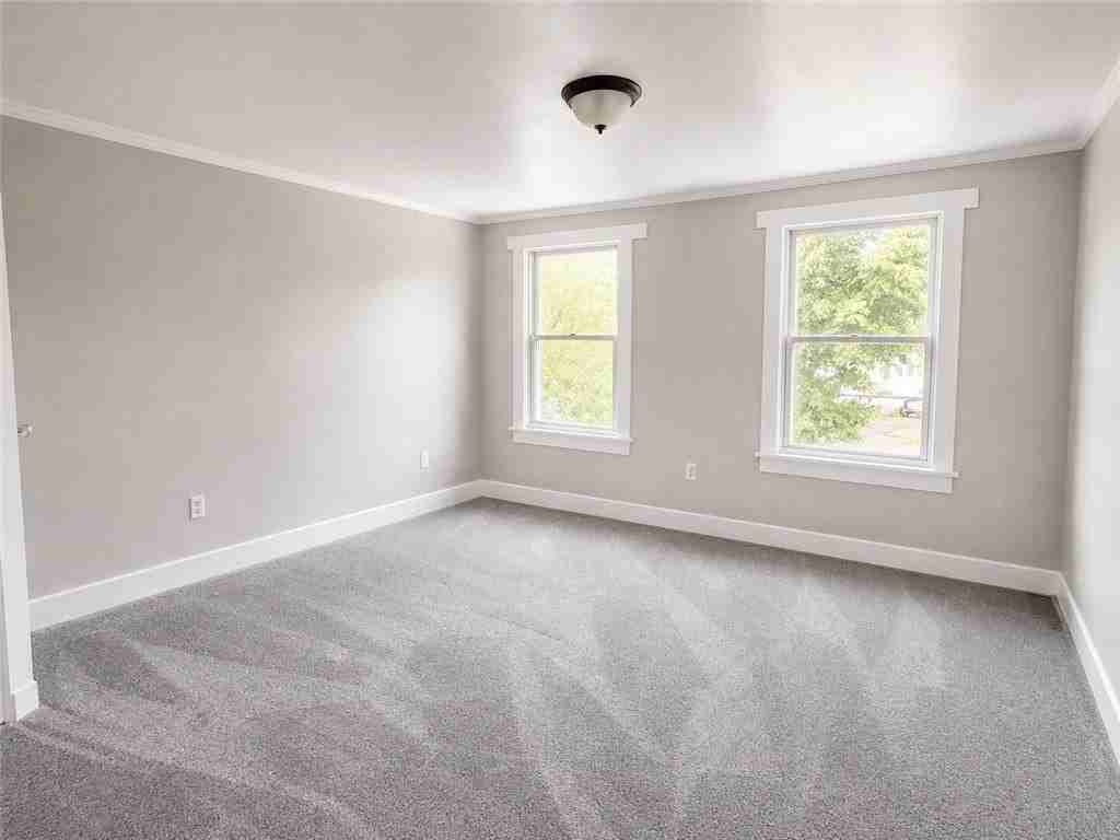 856 Craig St - Photo 7 of 8