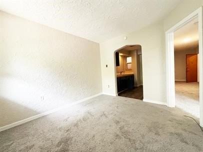 308 Lenox Ave #B - Photo 3 of 6