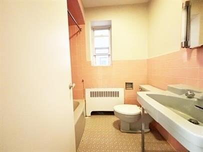 308 Lenox Ave #B - Photo 5 of 6