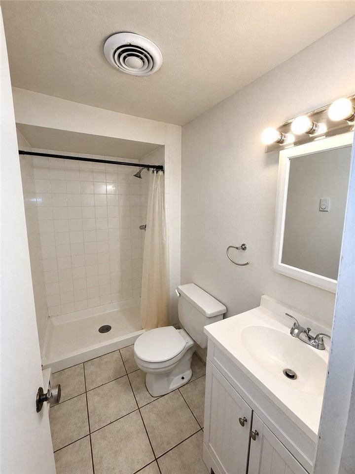 604 Union St #604 - Photo 6 of 7
