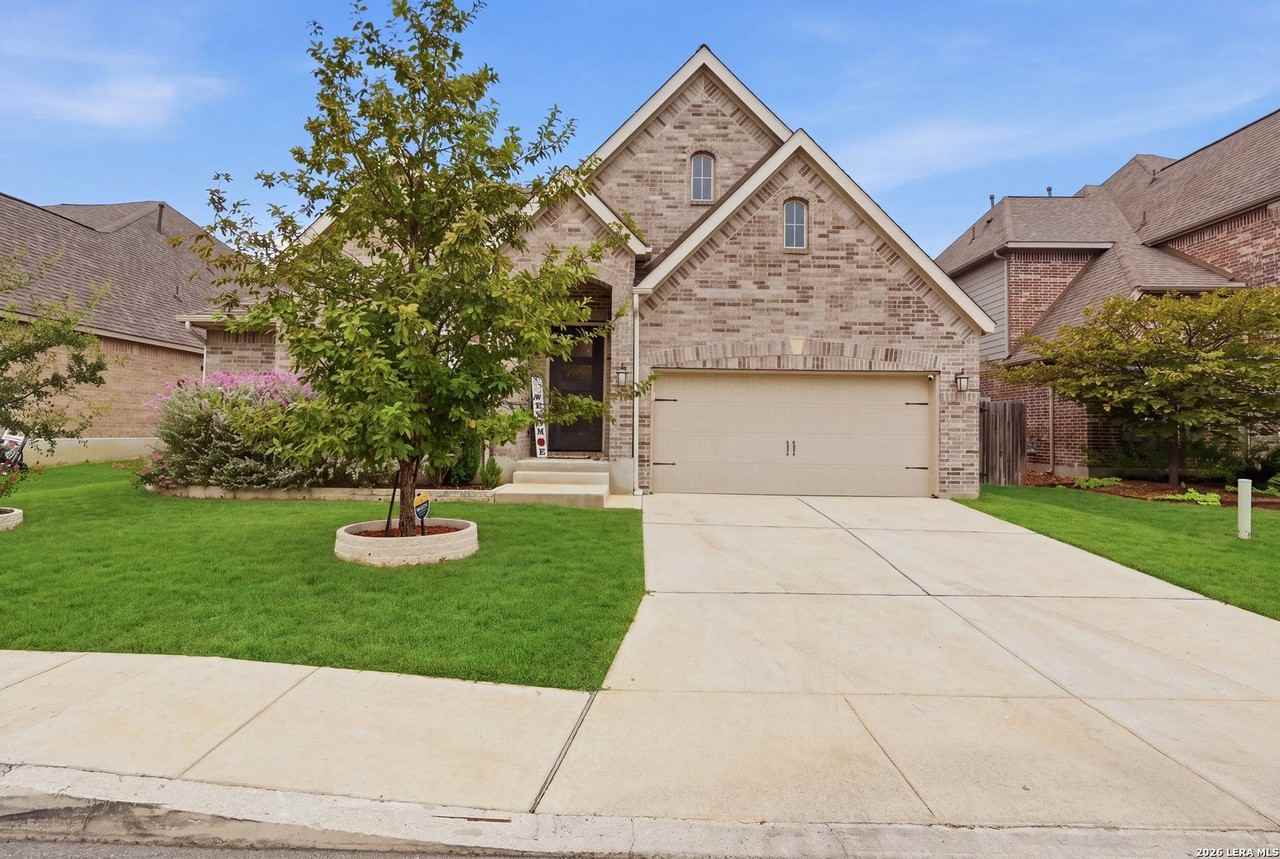 9121 Pepperton Ln - Photo 2 of 43