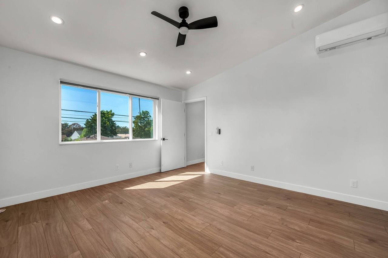 7799 Hindry Avenue - Photo 6 of 11