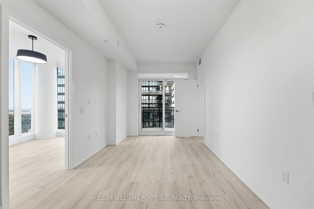 110 Broadway Avenue #3412 - Photo 4 of 16