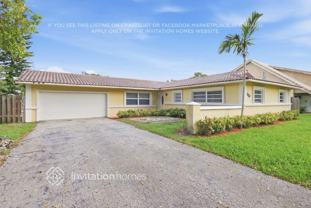 10535 Nw 37th St - Photo 1 of 1